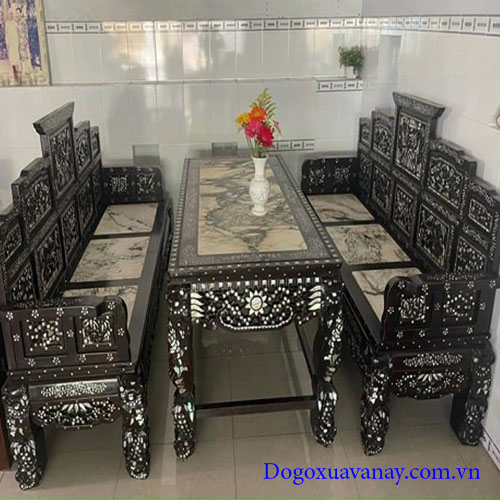 Thu mua bàn ghế gỗ cũ giá cao